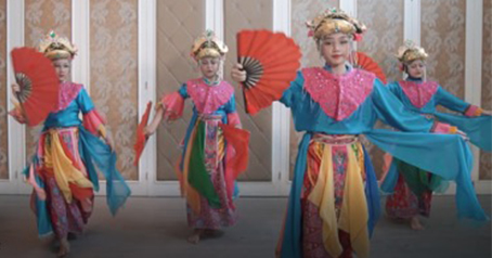 4 Medley Dance by Gema Citra Nusantara